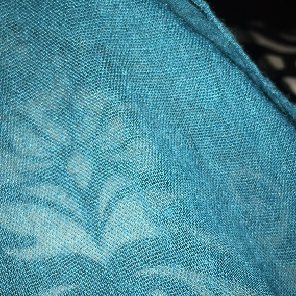 3 for 10 💋 Teal green infinity scarf - Picture 4 of 4